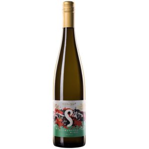 Botella de Schwaderer Riesling de Cauquenes. Blanco floral, fresco, con notas cítricas y final sedoso. Ideal para cocina asiática.